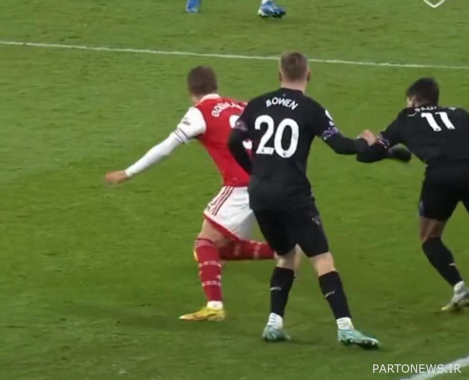 اما او این جفت را پس از انجام یک پیچ ماهرانه کرایف، رها کرد