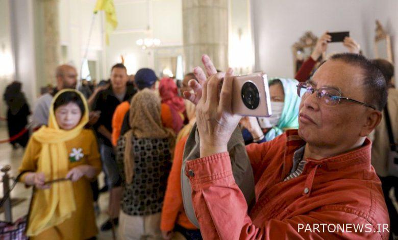 Touring Tehran with activists in the field of tourism in China