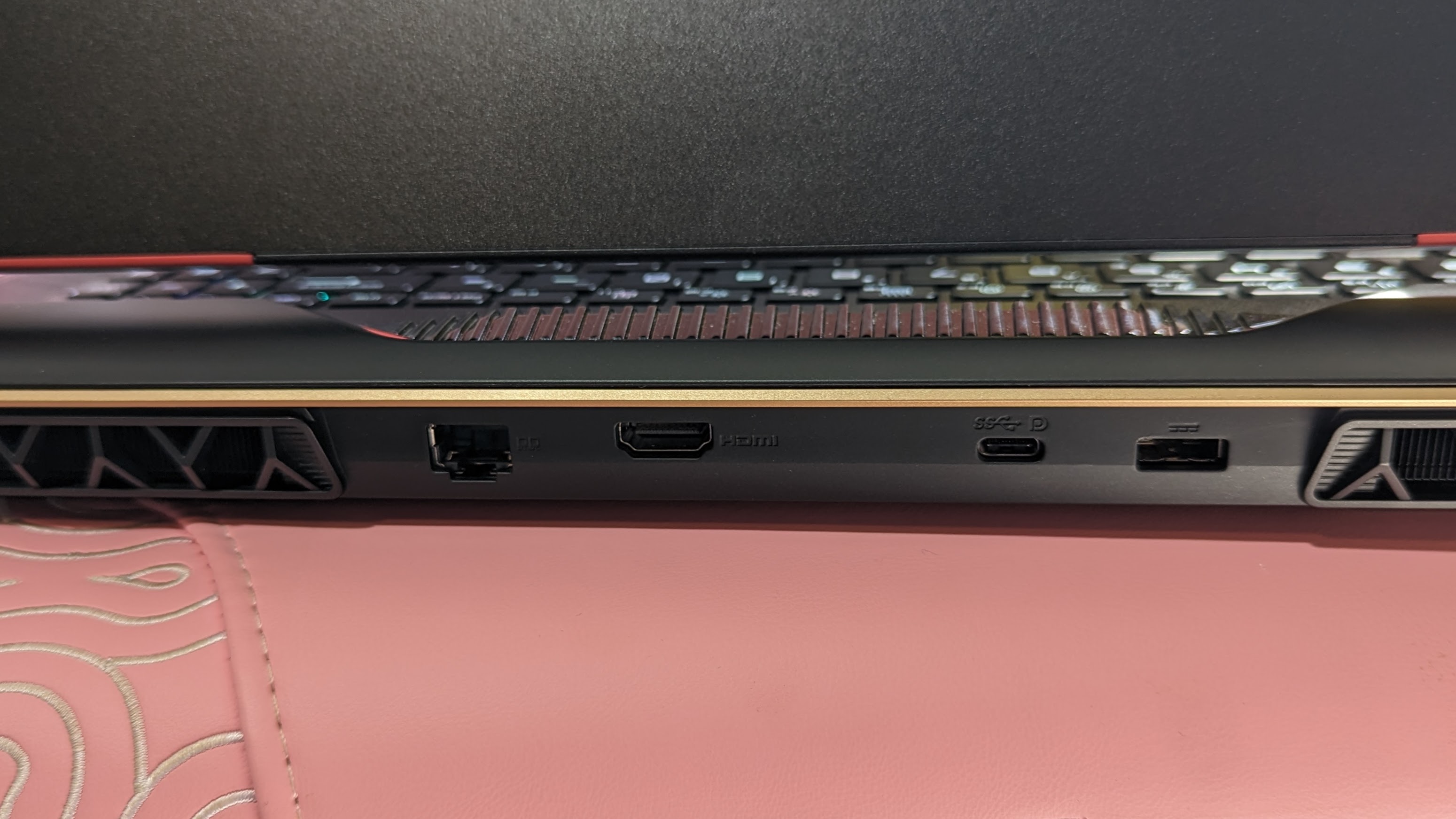 بررسی MSI Raider GE78 HX