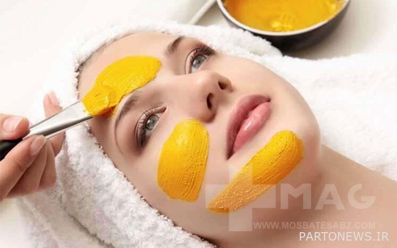 Skin lightening mask