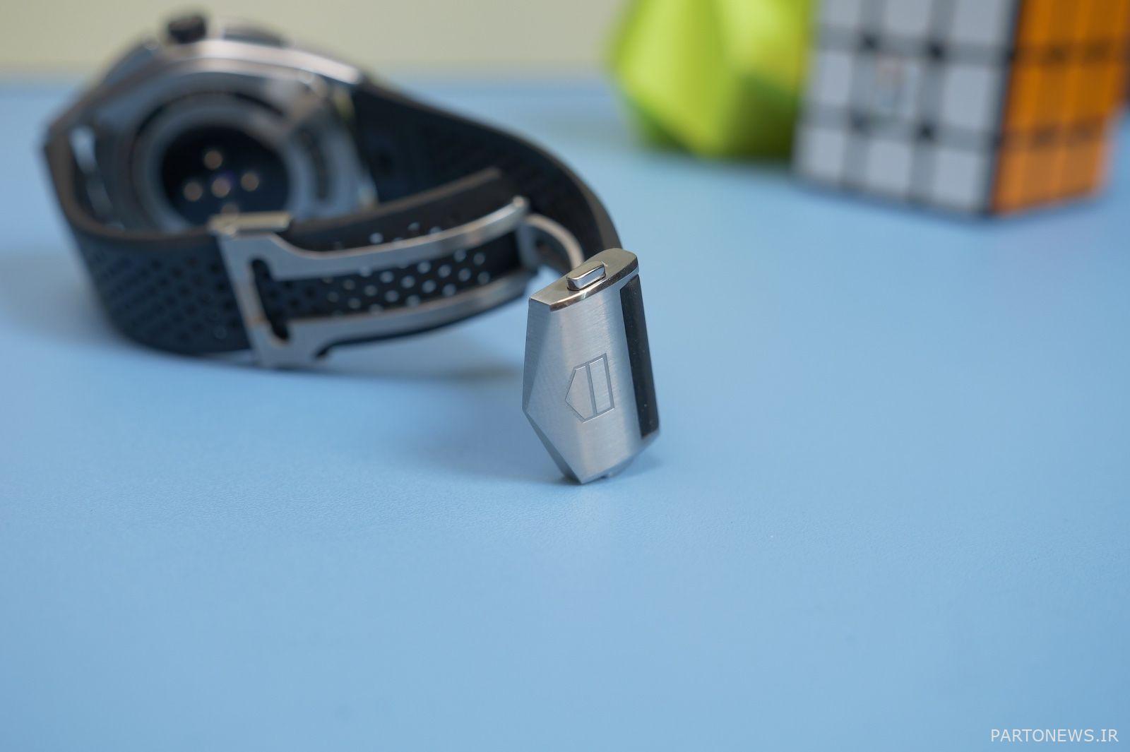 عکس TAG Connected Caliber E4 9