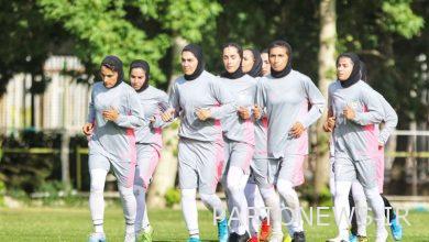 Follow-up of women's national football team training in two shifts, morning and evening