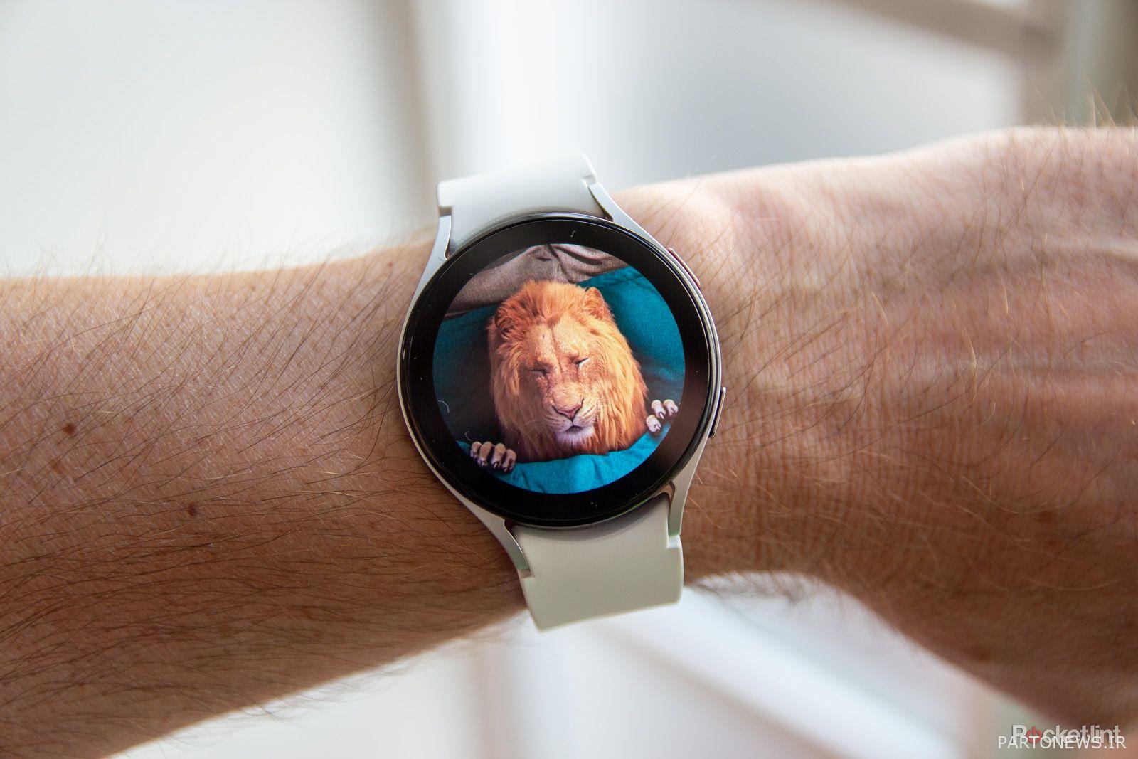 Samsung Galaxy Watch 5 با lion watchf ace