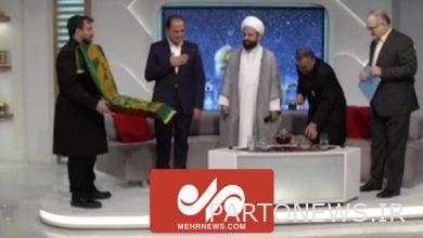 مفاجأة الحائز على الميدالية الروبوتية في البث المباشر لبرنامج تلفزيوني - وكالة مهر للأنباء  إيران وأخبار العالم