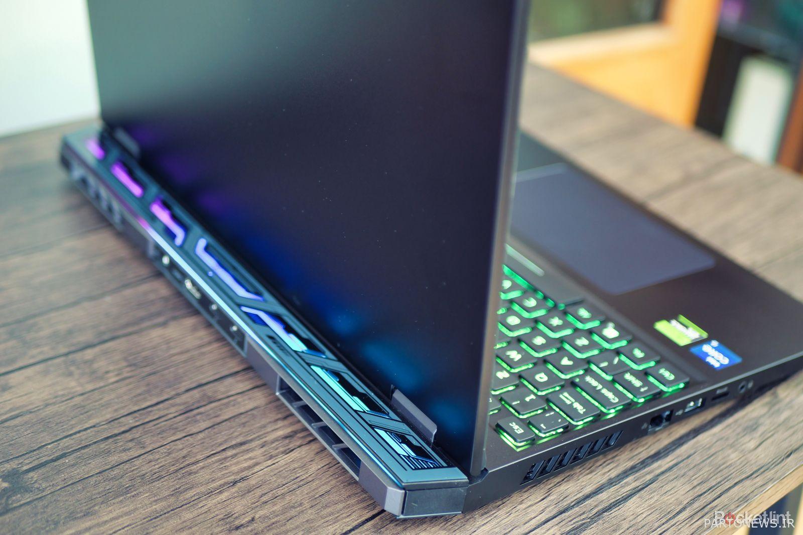 Acer Predator Helios 16 (9)