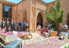 الترحيب بمهرجان جولابجيري في منطقة مقبرة شالبيوغلو في زنجان