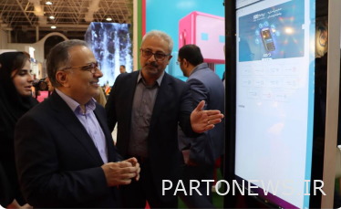 دیدار رئیس‌کل بیمه مرکزی و دبیرکل سندیکای بیمه‌گران از غرفه‌ی بیمه دی