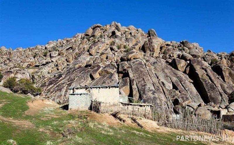 Khoranj village8 800x497 Khoranj village, a village with legendary stones