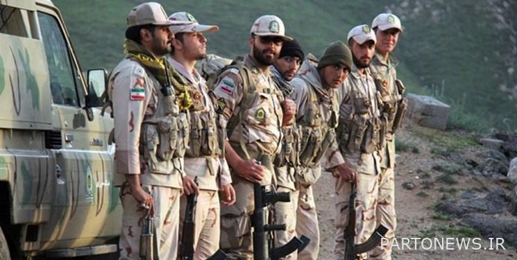 بلدي الفارسية خلو معدات حرس الحدود في توفير الحدود