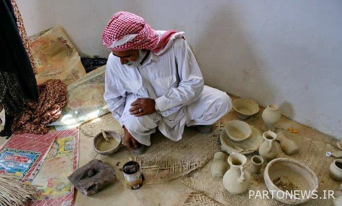 فخار بلوشستان فخار في بلوشستان.  الفن الذي يدور بدون عجلات