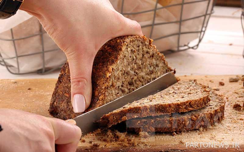 Consumption of whole grain bread