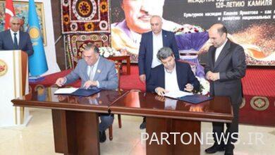 Signing a memorandum of understanding on film cooperation with Tajikistan