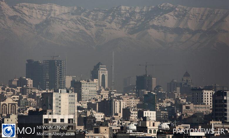 Tehran's air quality on November 15, 1402 / Tehran's air quality index is at 121 and unhealthy