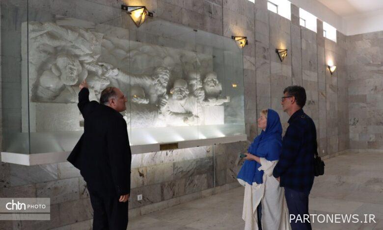 Introducing the tomb of Hakim Abolghasem Ferdowsi by Russian tourism in the historical city of Tus