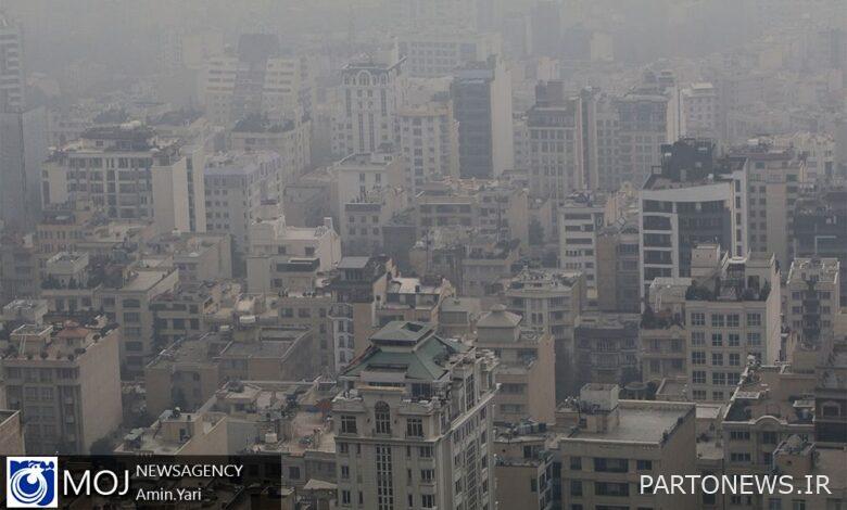 جودة الهواء في طهران بتاريخ 2 آذر 1402 / مؤشر جودة الهواء في طهران عند الرقم 111 وهو غير صحي
