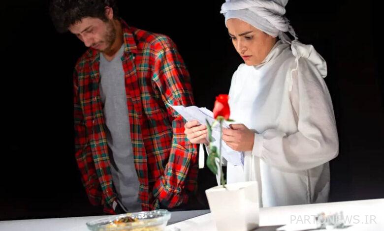 https://teater.ir/uploads/files/1402/aban-1402/نمایش-زندگی-من-یک-من-ساده-345.jpg