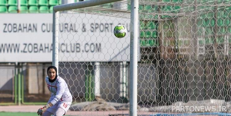 Premier Women's Football League  The supremacy of the contenders and the defeat of Sepahan again