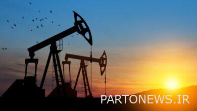 دلارزدایی هند به دلیل نگرانی عرضهکنندگان نفت در مورد بازگشت روپیه به کشور، باعث کاهش قیمتها شد.