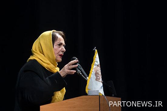 https://teater.ir/uploads/files/1402/dey-1402/امیربانو-کریمی.jpg