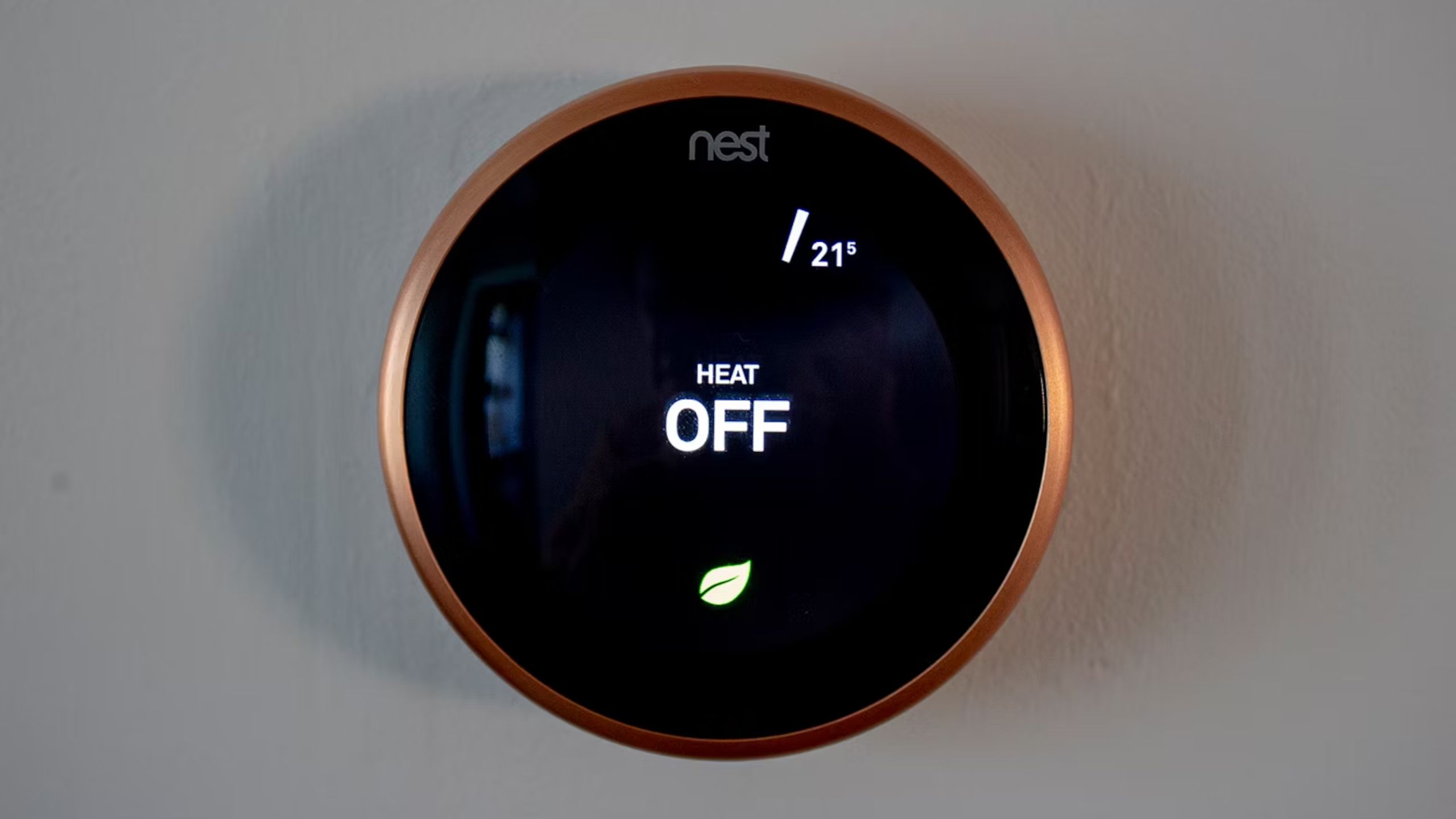 ترموستات یادگیری Google Nest Heat off با پرز جیبی