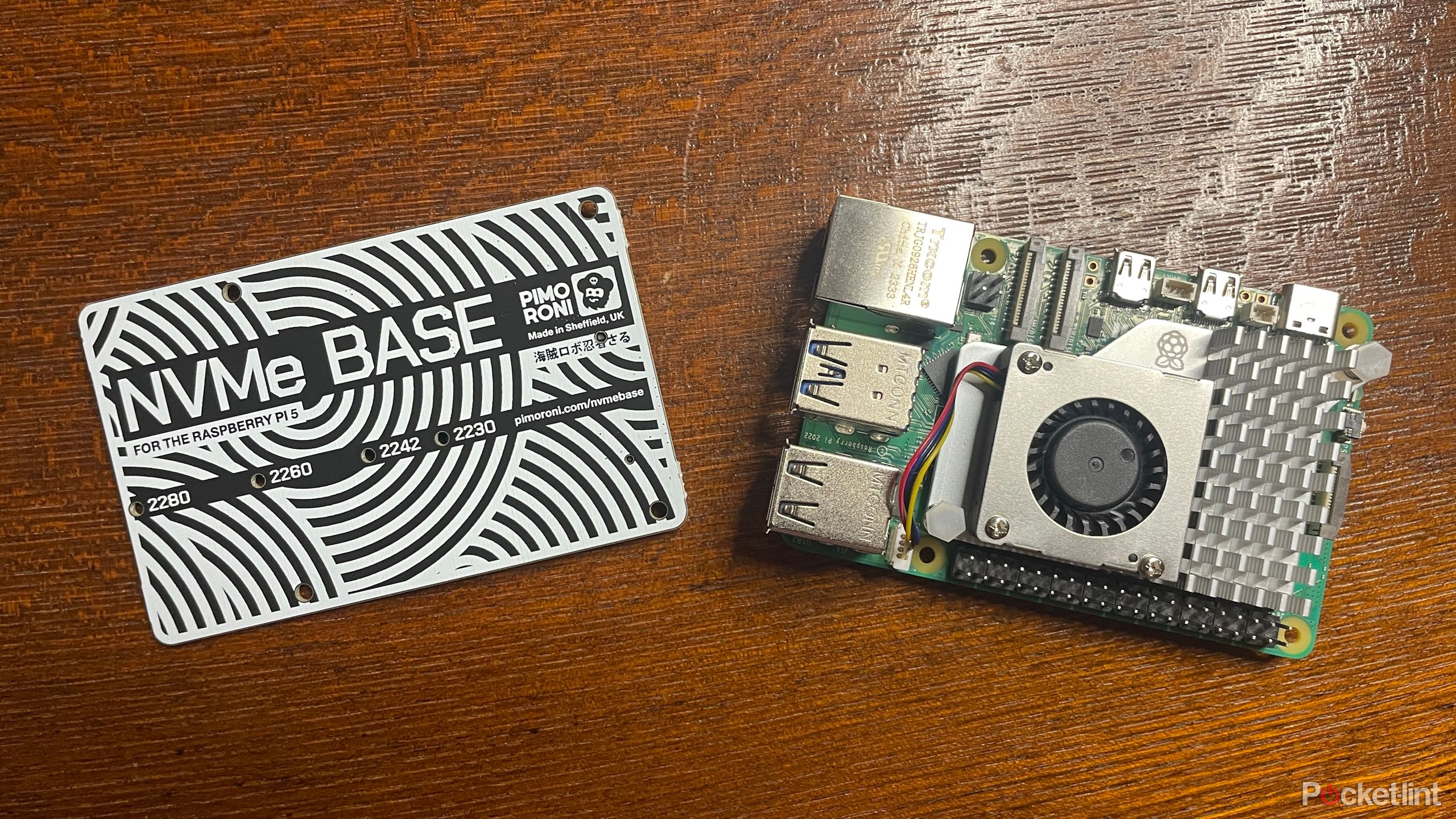پایه NVMe Pimoroni در کنار Raspberry Pi 5