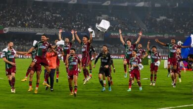 ISL League Shield: گل های لیستون کولاکو و جیسون کامینگز، پیروزی 2-1 موهون باگان در برابر بمبئی سیتی را رقم زد |  اخبار فوتبال