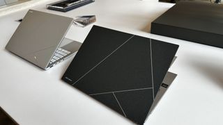 Asus Zenbook S14 و Asus Zenbook S 16