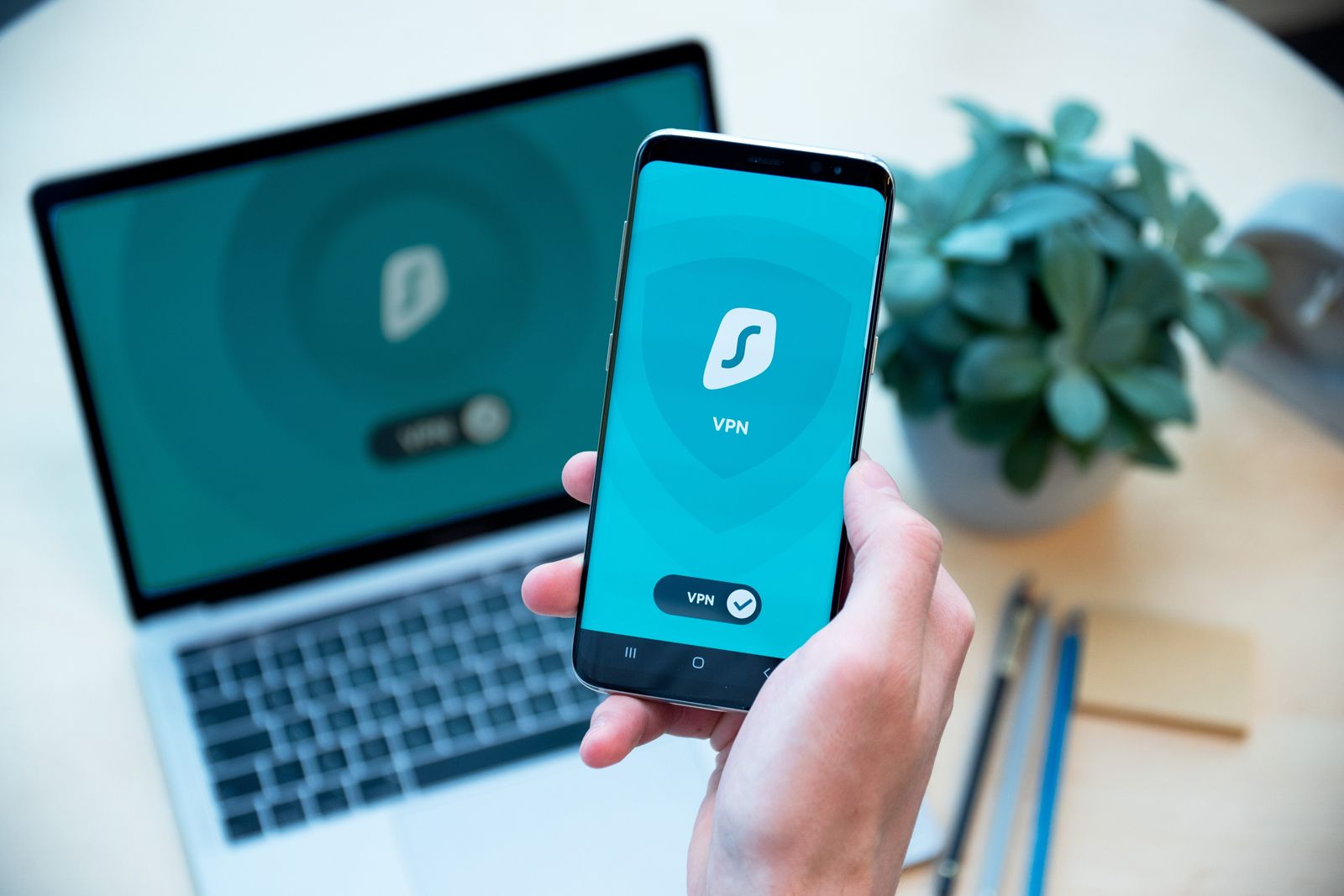 VPN چیست و چه کار می کنند؟ عکس 1