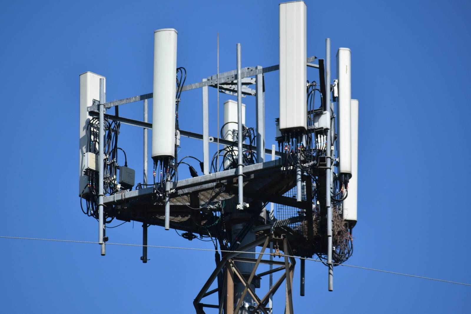 5g-tower-mvno-featured