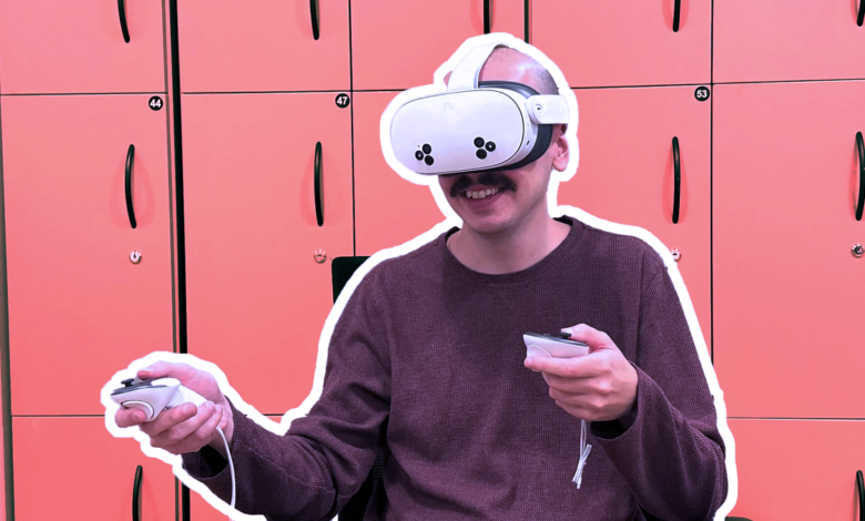Man wearing Meta Qust 3S headset