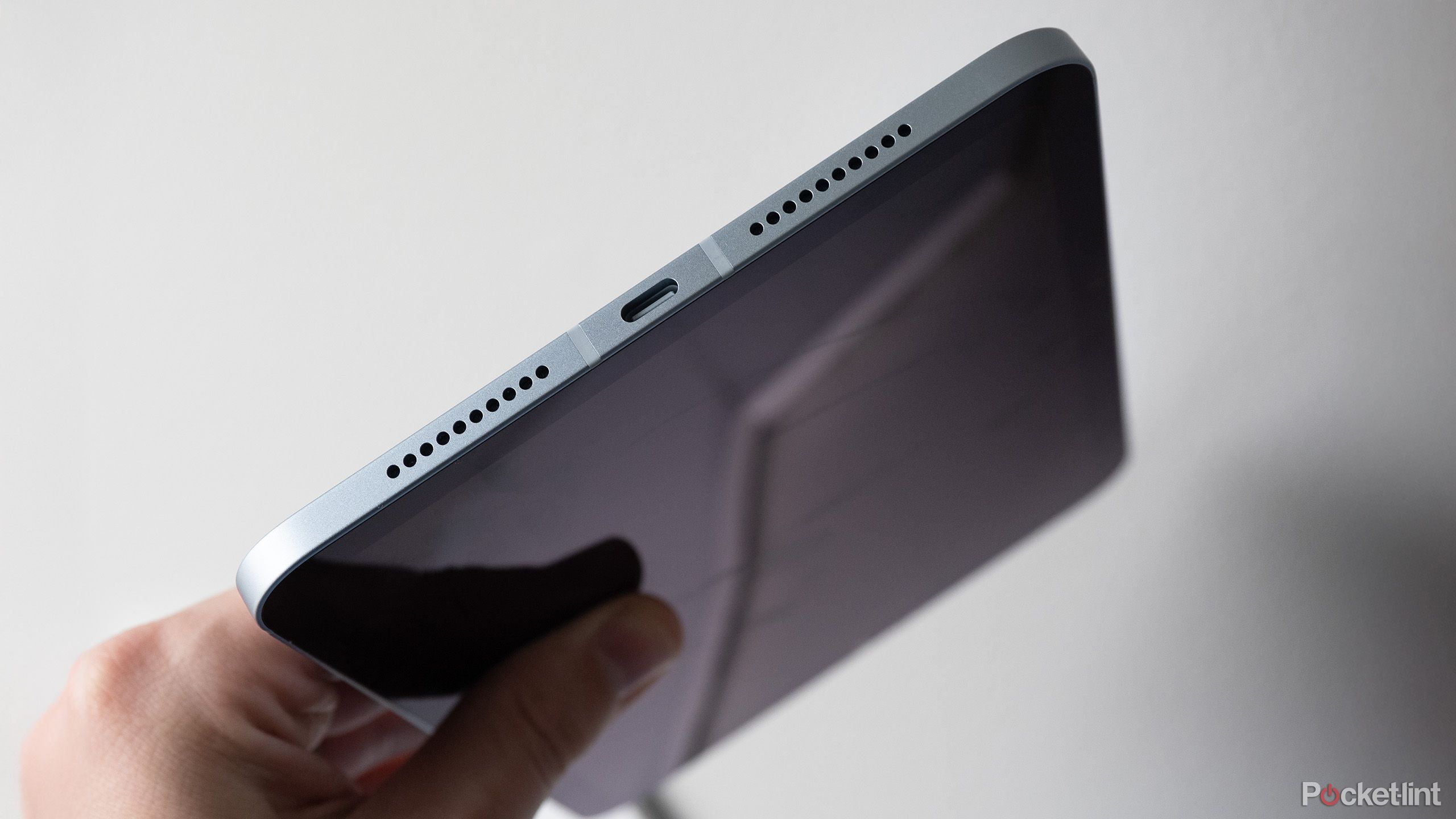 درگاه USB-C آیپد مینی (2021).