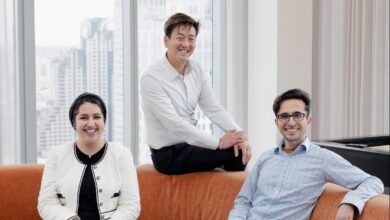 CEO Steven Mih flanked by co-founders Dr. Niloufar Salehi (left) and Dr. Afshin Nikzad (right)