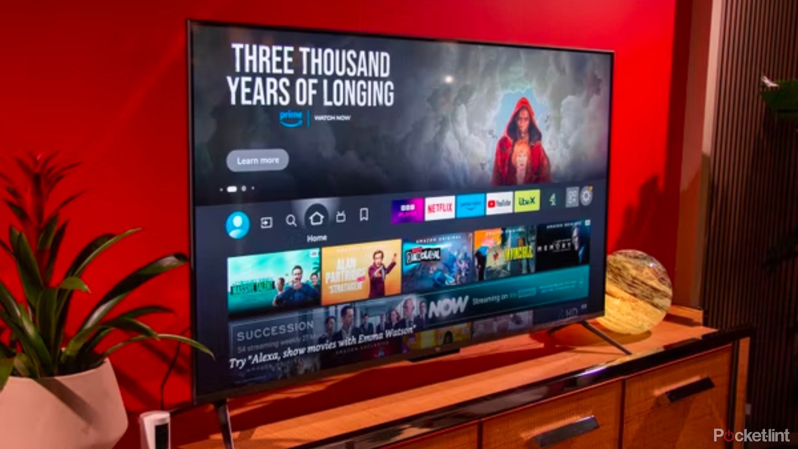 آمازون Fire TV Omni QLED.