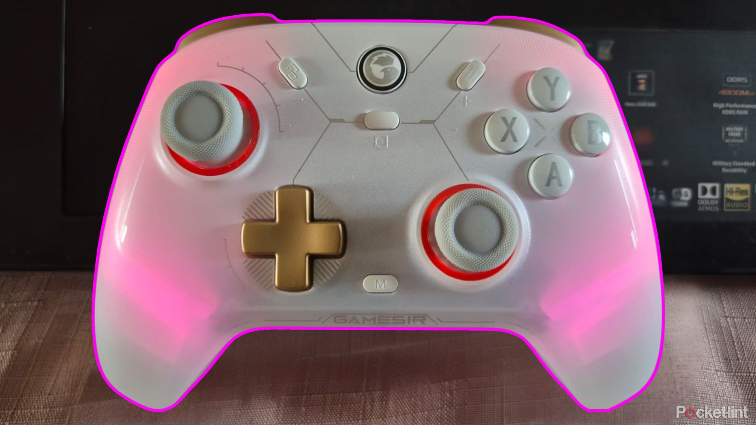 GameSir Cyclone 2 Front با طرح کلی انتخاب. 