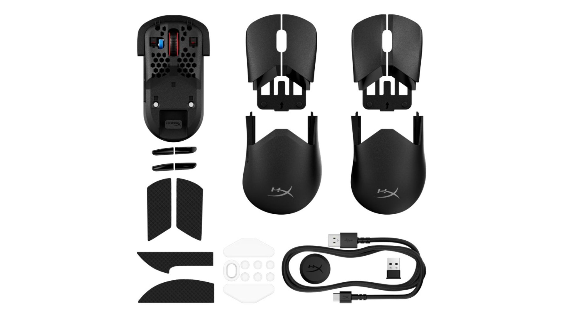 یک ماوس گیمینگ HyperX Pulsefire Saga جدا شده با قطعاتی که در جلوی پس‌زمینه سفید قرار دارند.