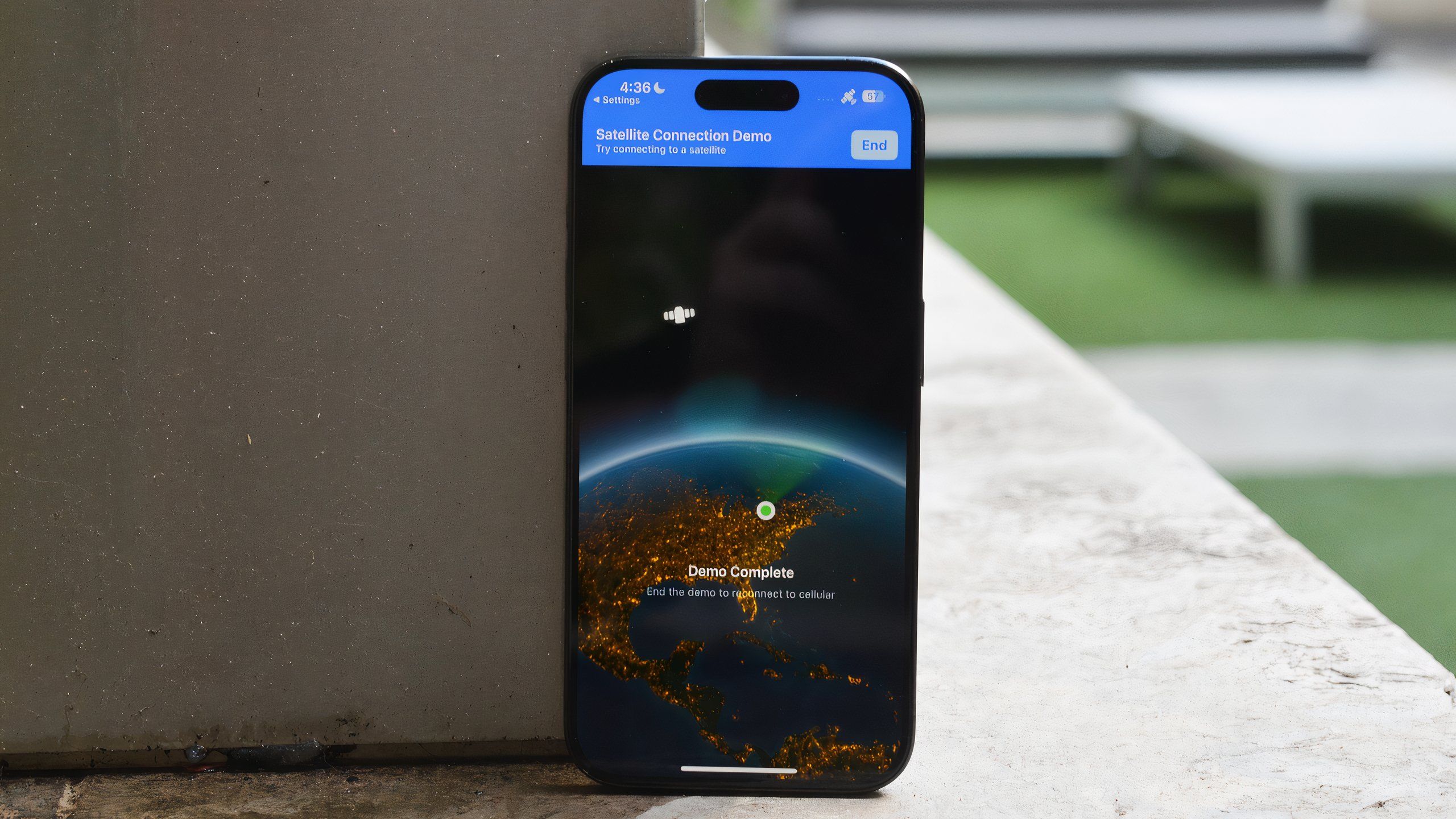 iOS18-MESSAGES-VIA-SATELLITE-1