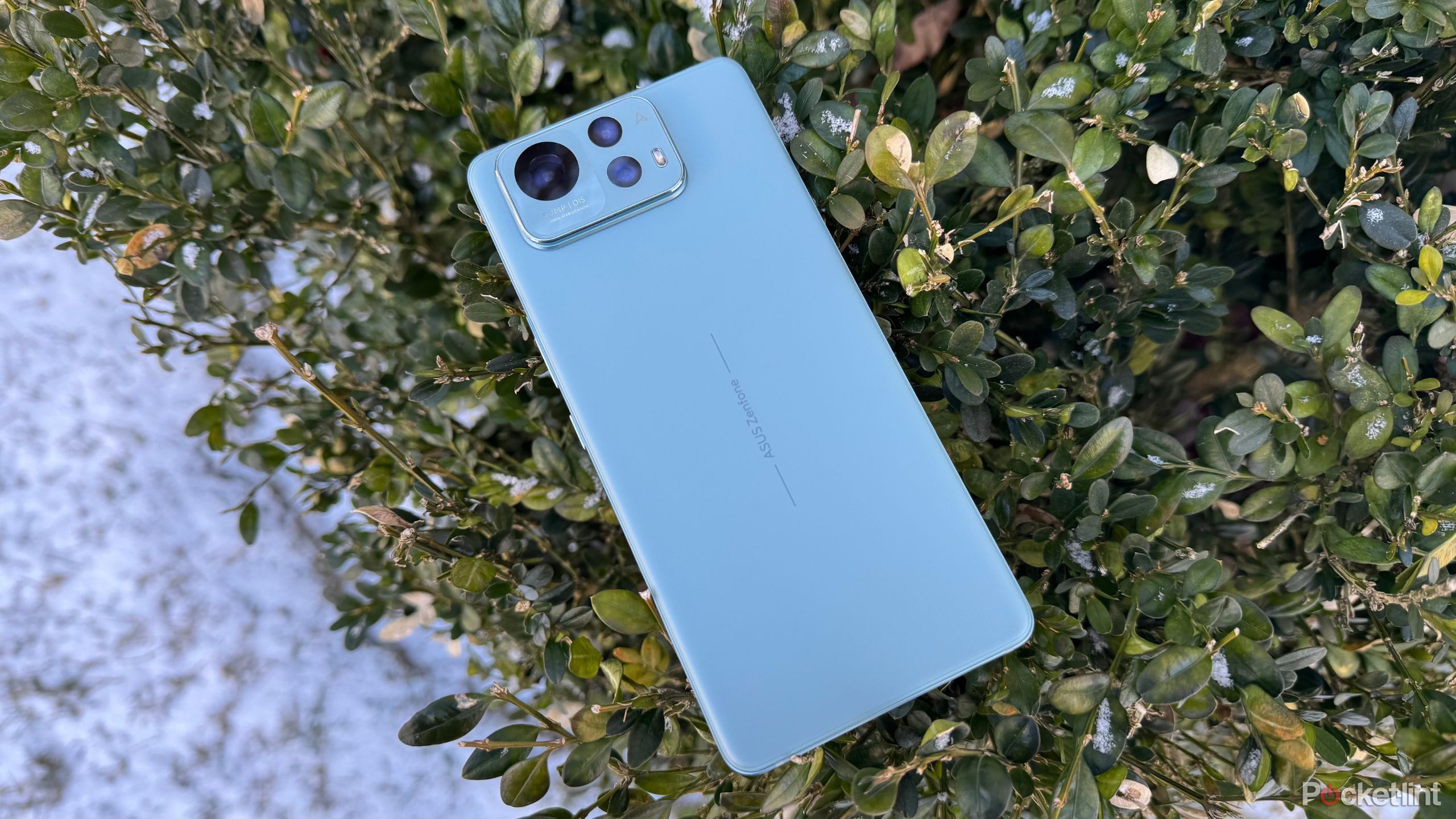 ASUS Zenfone 12 Ultra Beauty