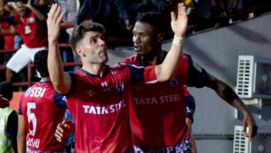 هواداران Mohun Bagan SG که گفته می شود مجروح شده اند ، باشگاه "رفتار ناعادلانه" را در میان صحنه های هرج و مرج در نیمه نهایی ISL محکوم می کند | اخبار فوتبال