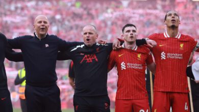 Arne Slot توضیح می دهد "Jurgen Klopp" Opus 1984 در طول جشن های عنوان لیگ برتر لیورپول | اخبار فوتبال