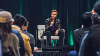 برای سخنرانان تماس بگیرید: دانش خود را در همه مرحله به نمایش بگذارید