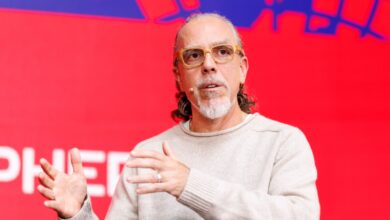 Astro Teller در ماه اکتبر در 2025 به صحنه می پیوندد