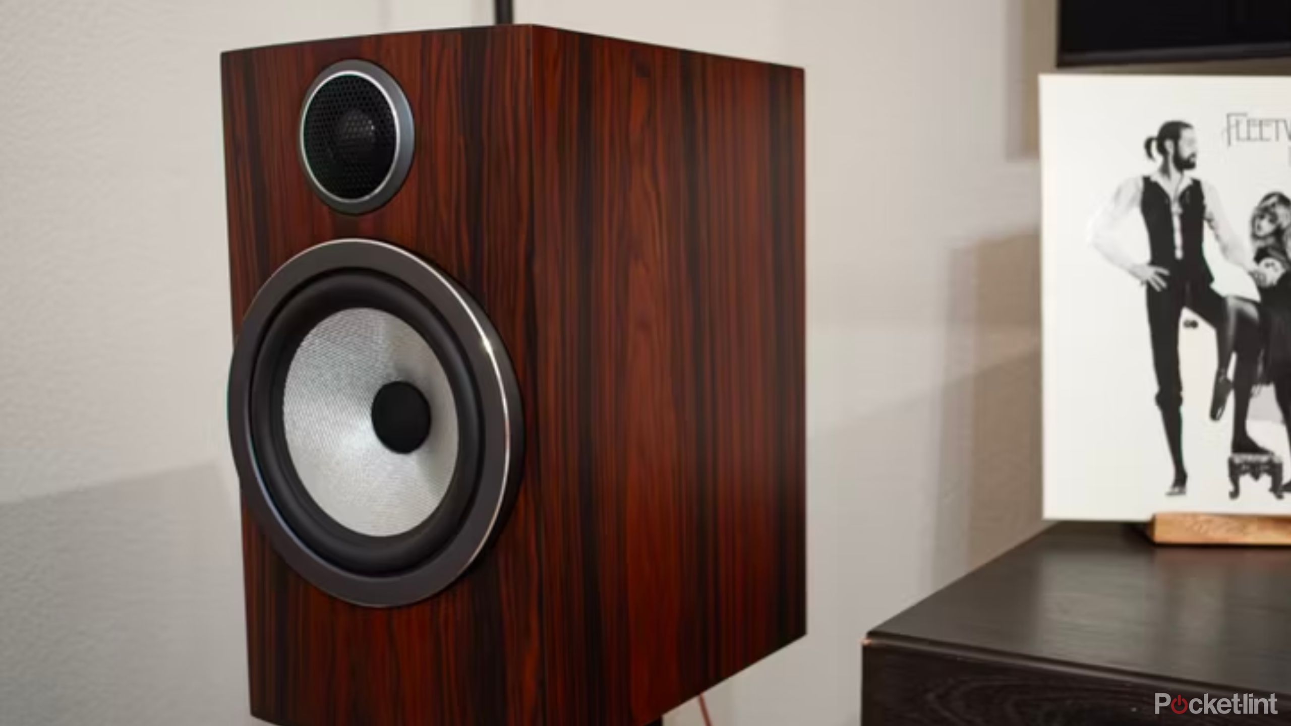 Bowers & Wilkins 706 S3 بلندگو