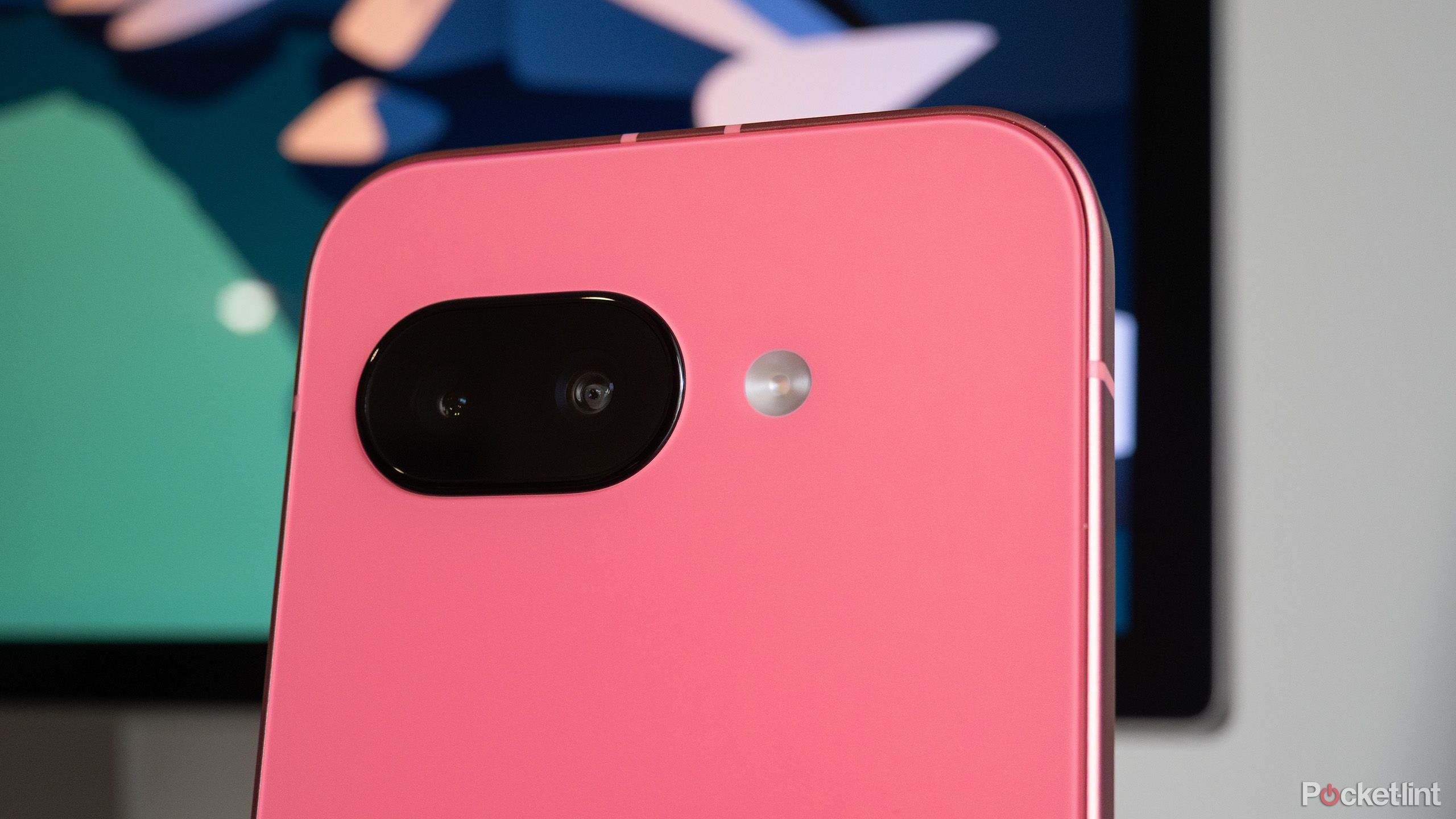 دست انداز دوربین پیکسل 9a