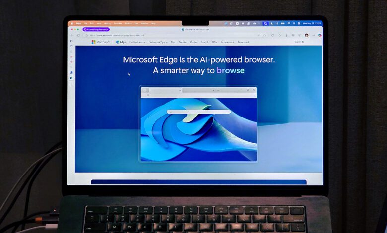 Microsoft Edge on a 15-inch MacBook Air M2.