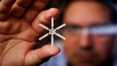 قرص یک بار در هفته برای اسکیزوفرنی وعده در آزمایشات بالینی | اخبار MIT