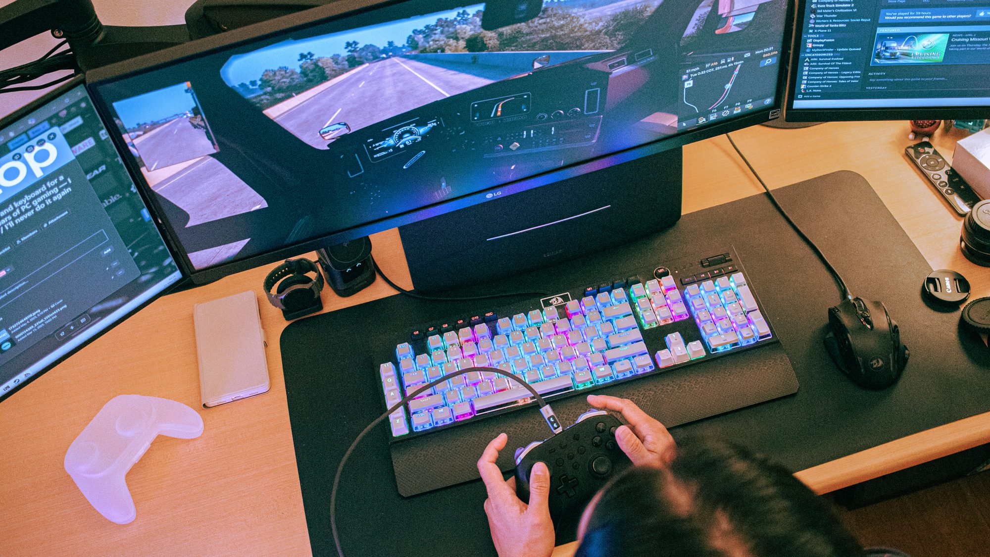 این کنترلر بازی شبیه ساز کامیون آمریکایی را بسیار راحت تر و دقیق تر می کند.