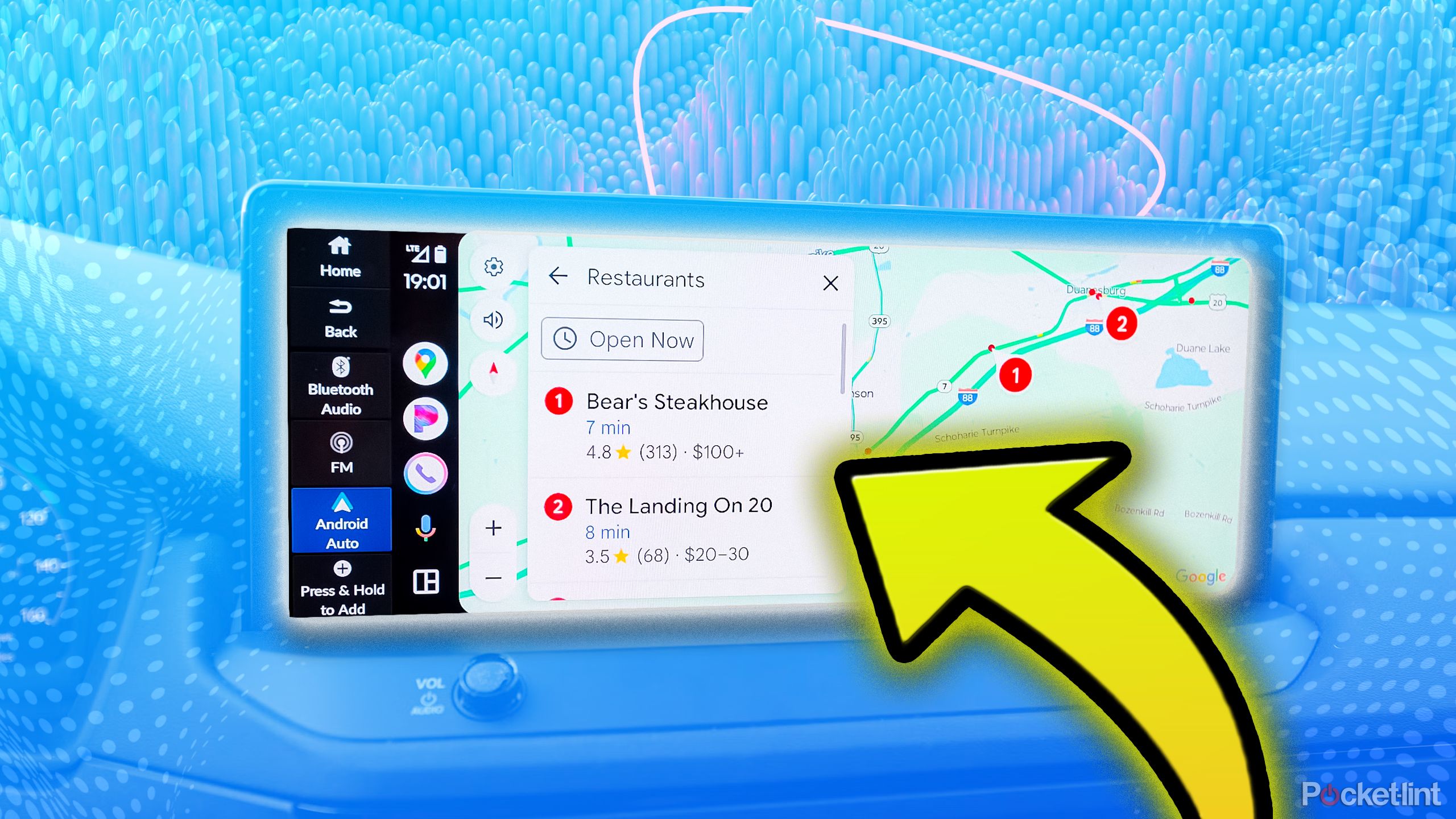 Android Auto در صفحه نمایش ماشین.