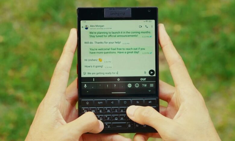 این تلفن جدید ، بازپرداخت گذرنامه BlackBerry است که شما نمی دانید به آن احتیاج دارید