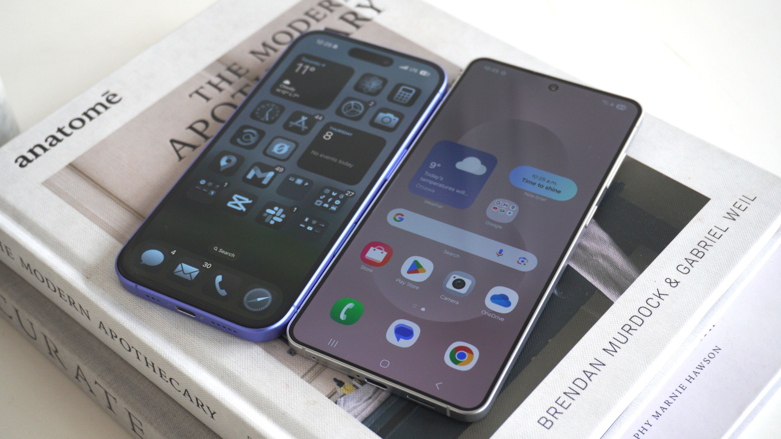 Galaxy S25 Edge و آیفون 16