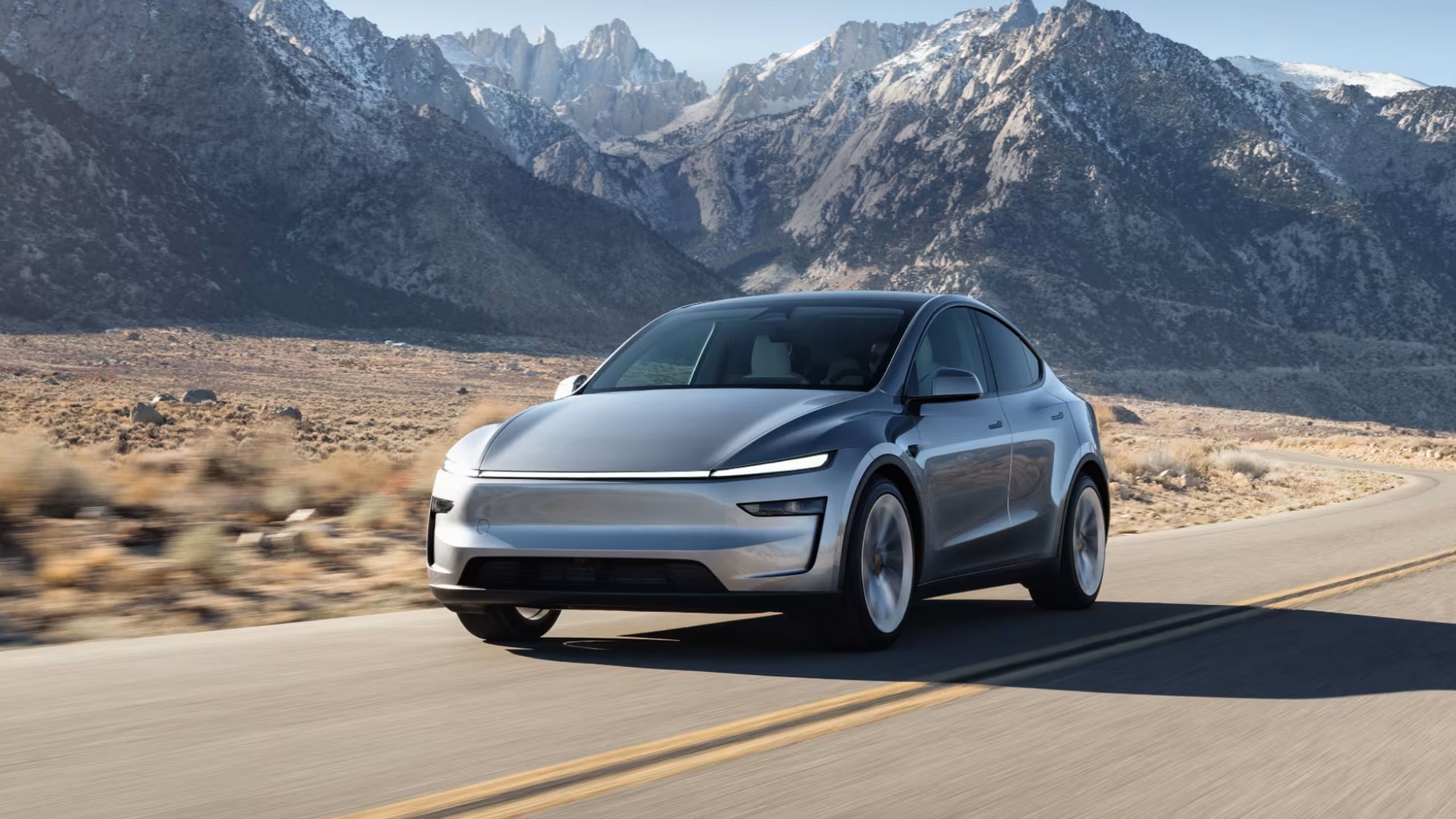 مدل 2025 Tesla Y.